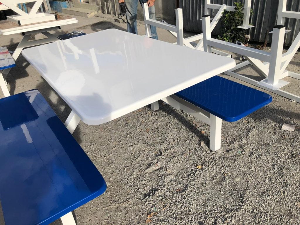 Banca FastFood 4 plazas fibra de vidrio exteriores – Fabricante de